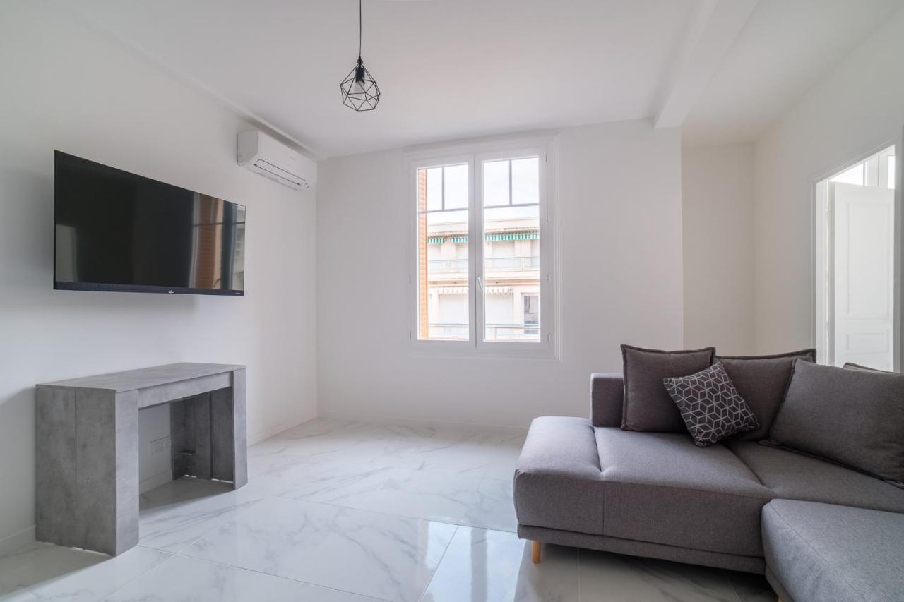 Villa J Juan-les-Pins Extérieur photo